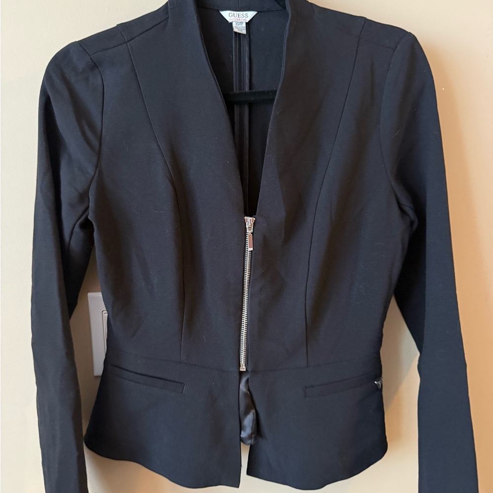 GUESS Women's Elegant Black Blazer